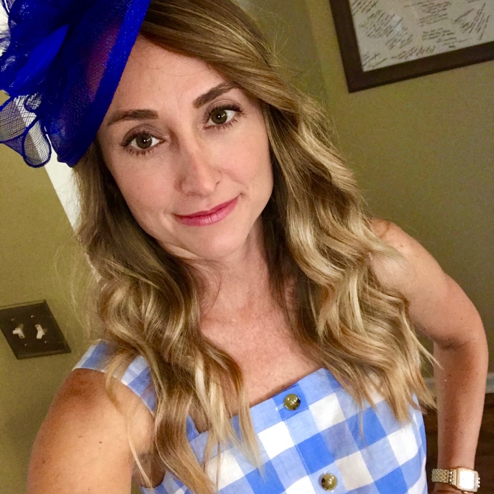 Meet your Posher, Lauren